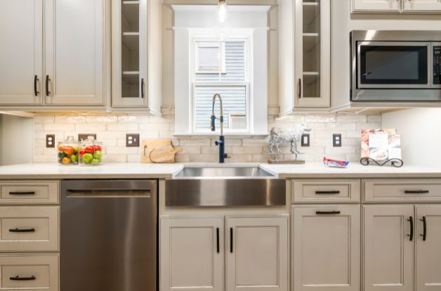 get rid of bugs in the kitchen cabinets
